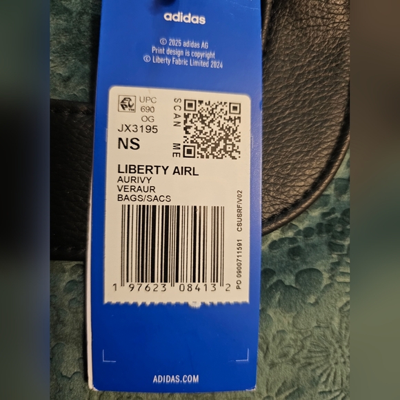 adidas Originals Liberty Airliner Teal and Black Crossbody Bag JX3195 - Picture 10 of 10